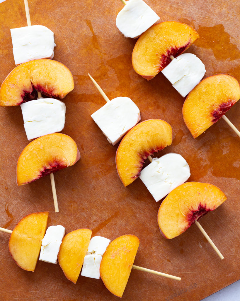 halloumi and peaches on skewer 