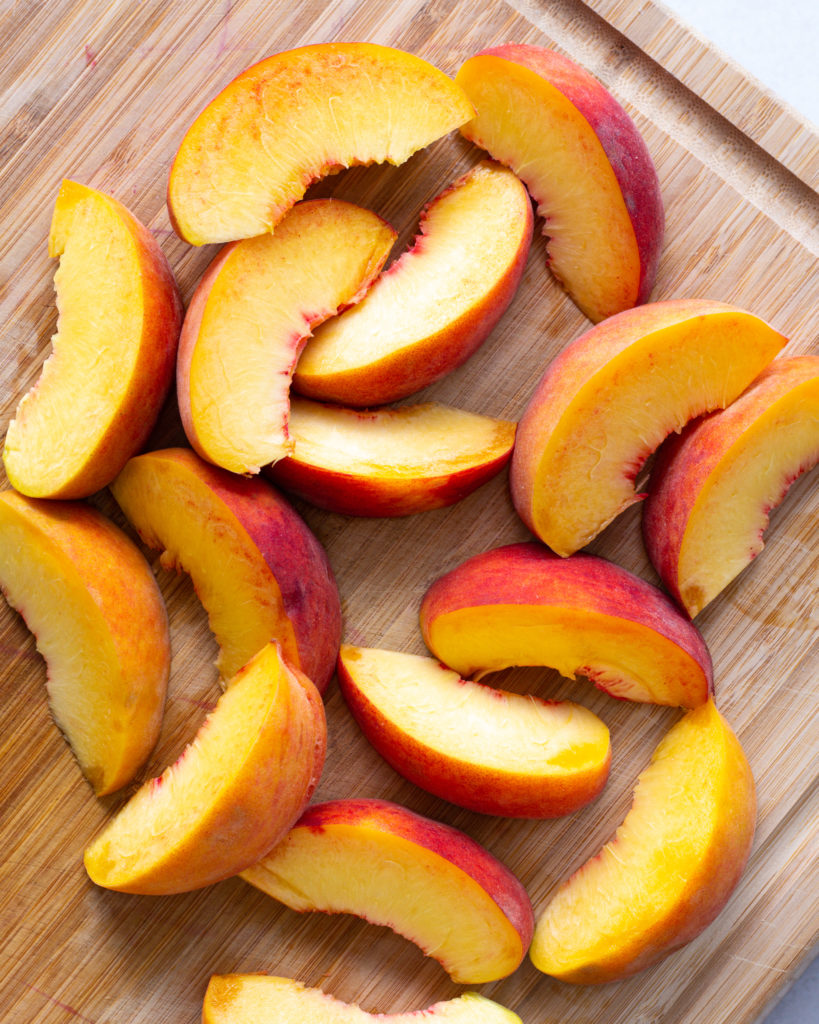 Sliced peaches
