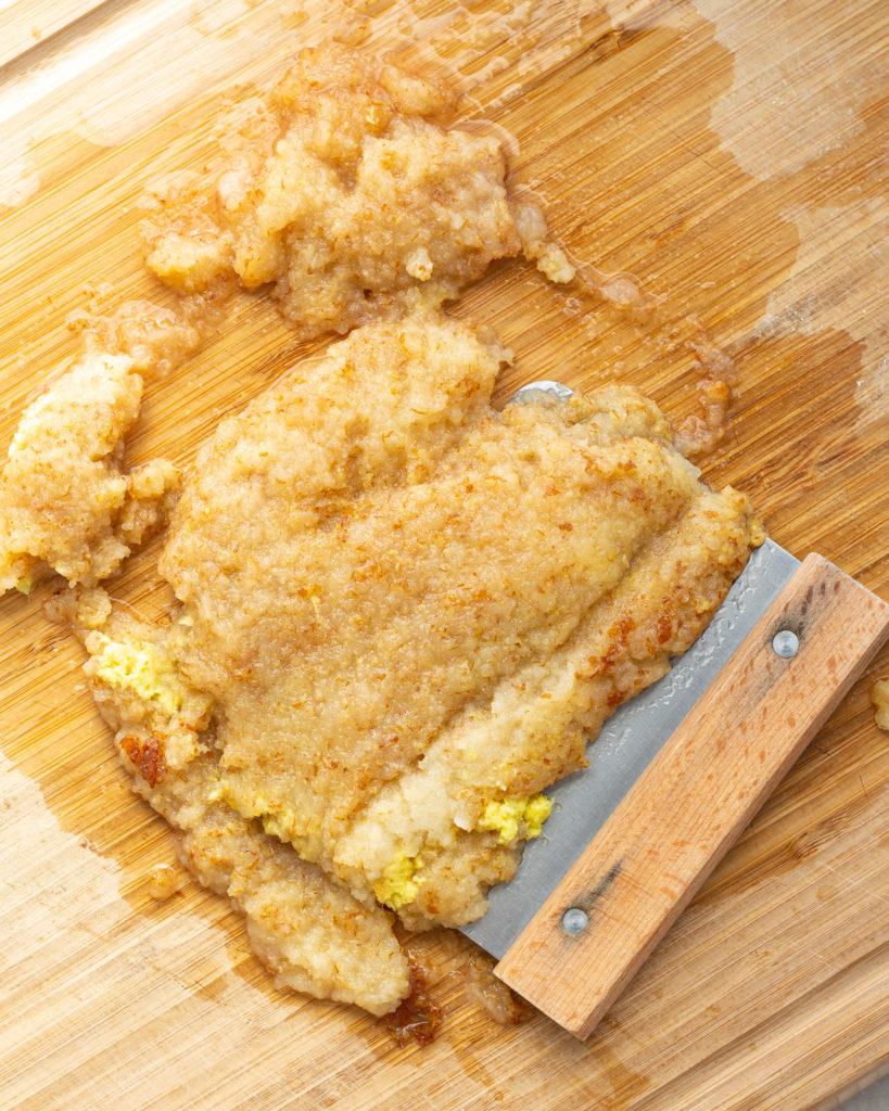 Grated ginger and pear