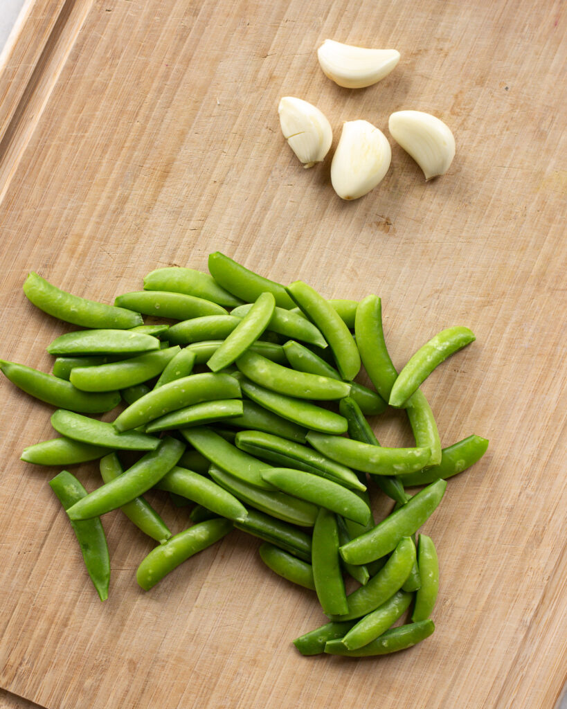 This image has an empty alt attribute; its file name is Spring-peas-and-garlic-819x1024.jpg