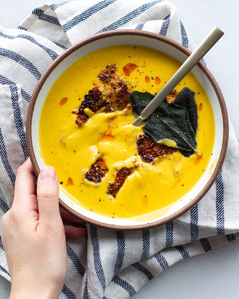 finished Roasted Feta Soup with Feta Seed Crisps