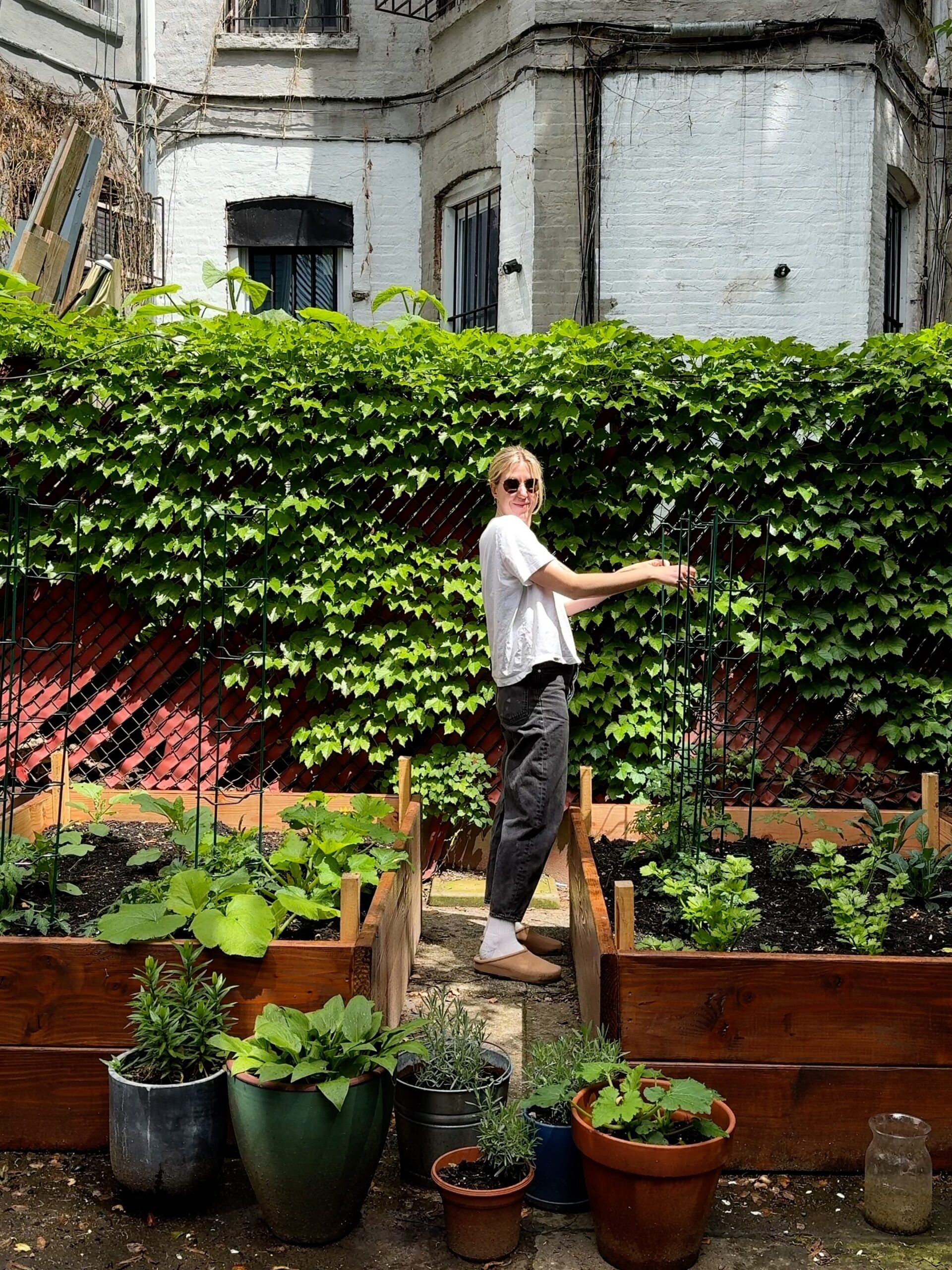 How to Build Raised Garden Beds