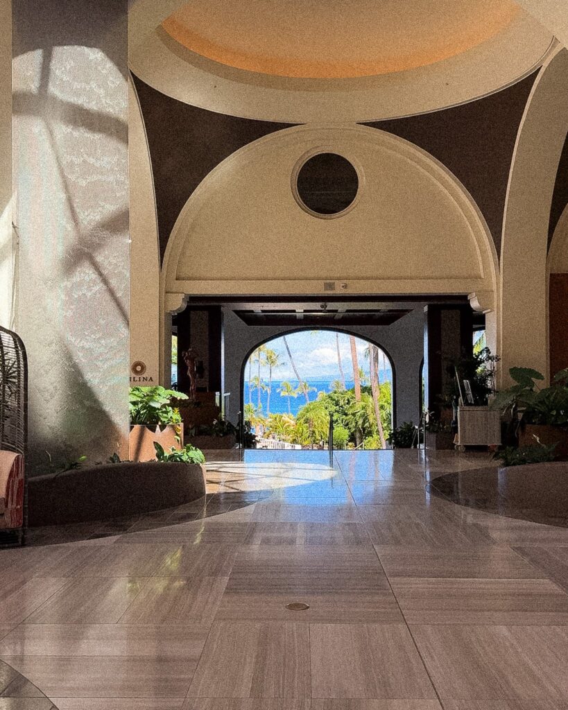 Fairmont Kea Lani lobby