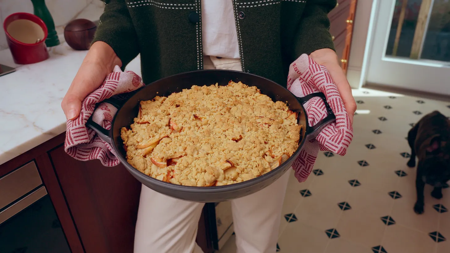 Apple Crisp with Date Caramel